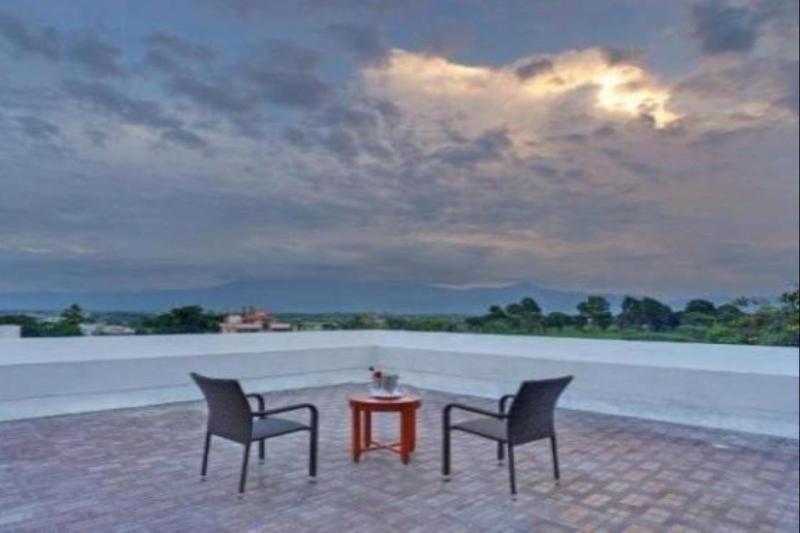 Royal Sarovar Portico Siliguri Extérieur photo