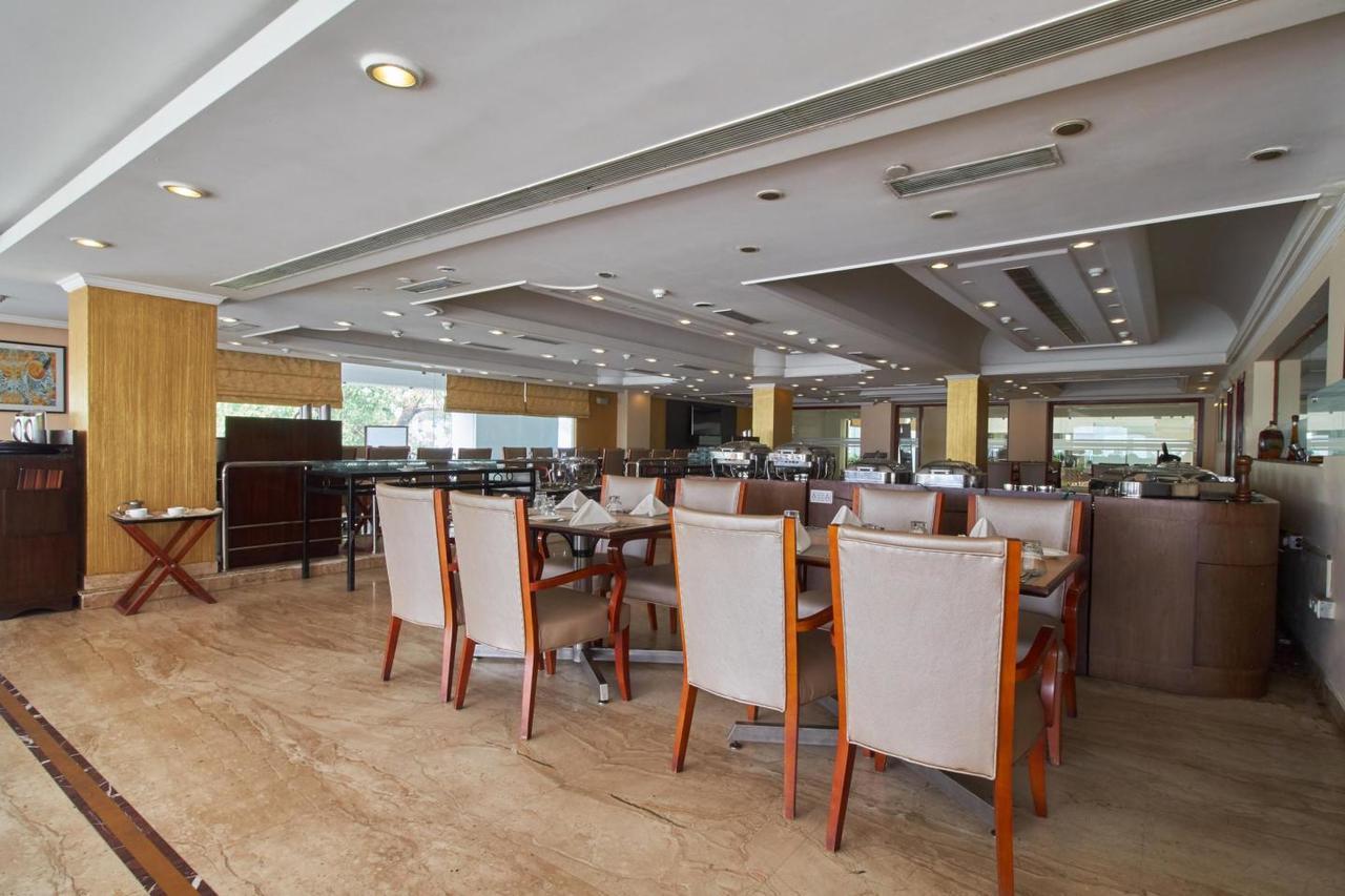 Hotel Royal Sarovar Portico Siliguri Extérieur photo