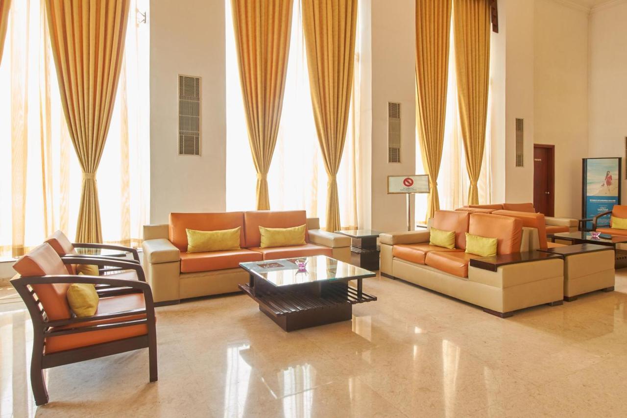 Royal Sarovar Portico Siliguri Extérieur photo