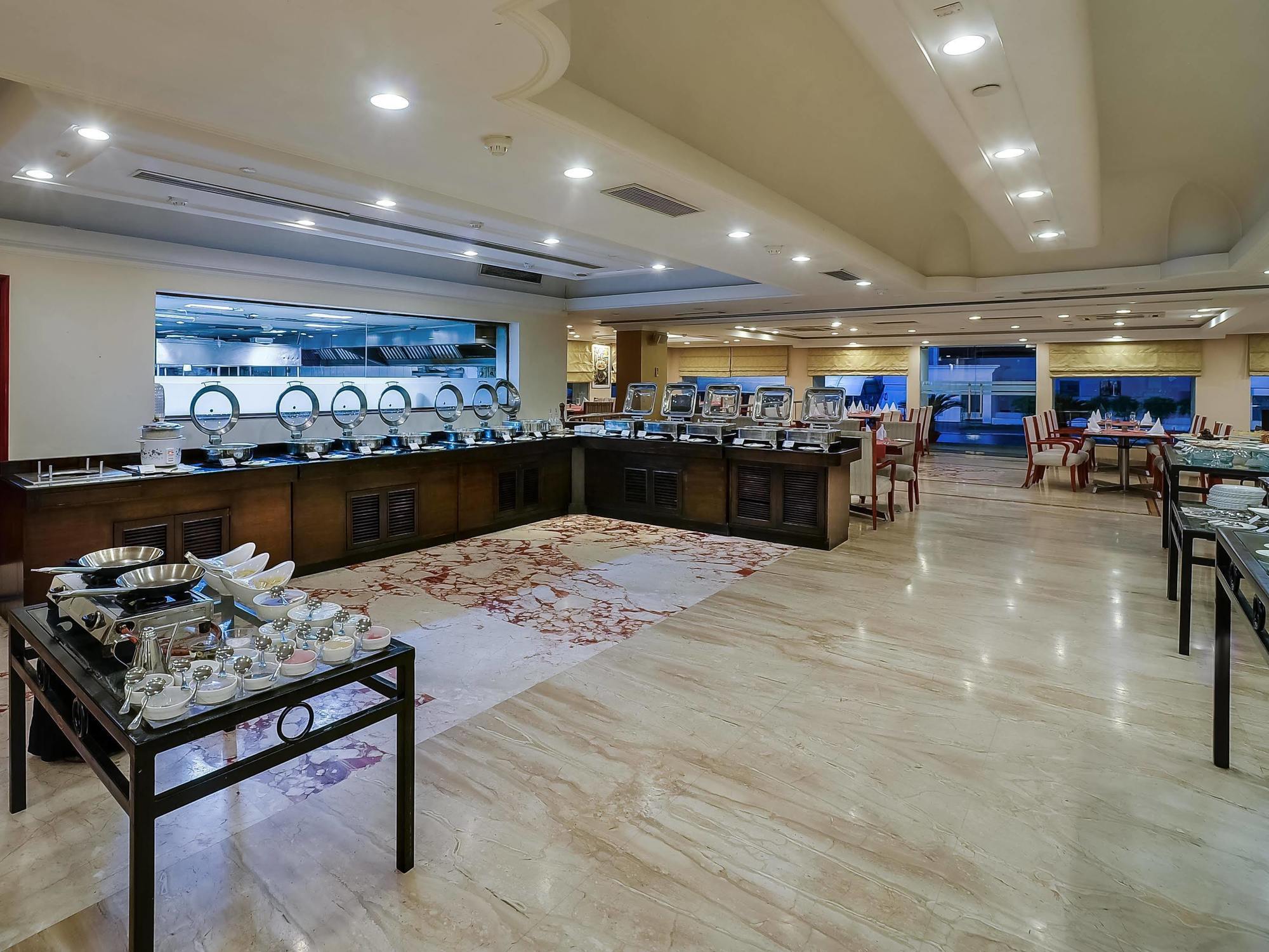 Hotel Royal Sarovar Portico Siliguri Extérieur photo